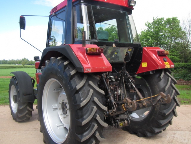 Case International 956 XL