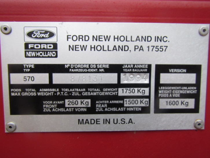 New Holland 570 baler
