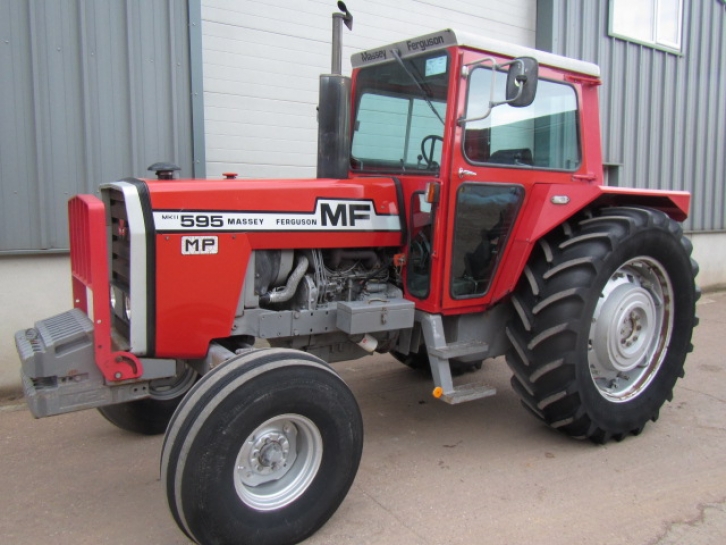 Massey Ferguson 595