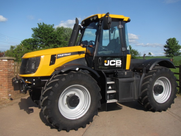 JCB 2170 Plus Fastrac
