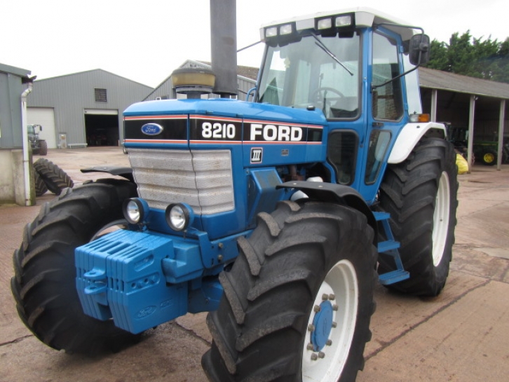 Ford 8210