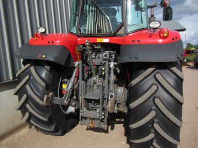 Massey Ferguson 7499