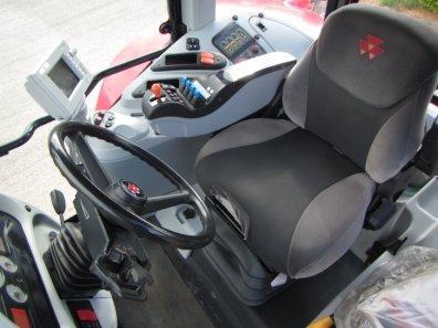 Massey Ferguson 7499