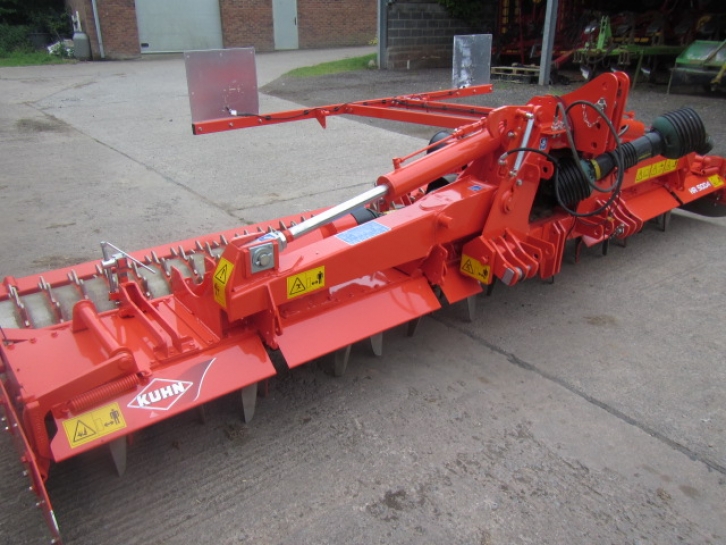 Kuhn HR5004 5 Metre power harrow