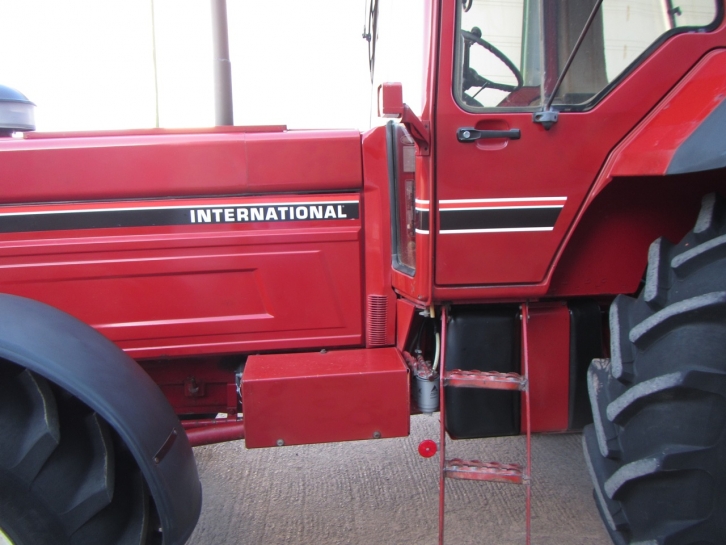 International 1255
