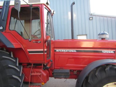 International 1255