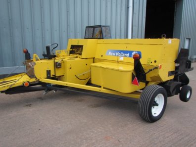 New Holland BC5070 conventional baler