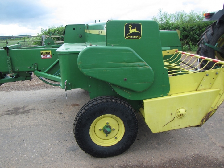 John Deere 332A conventional baler