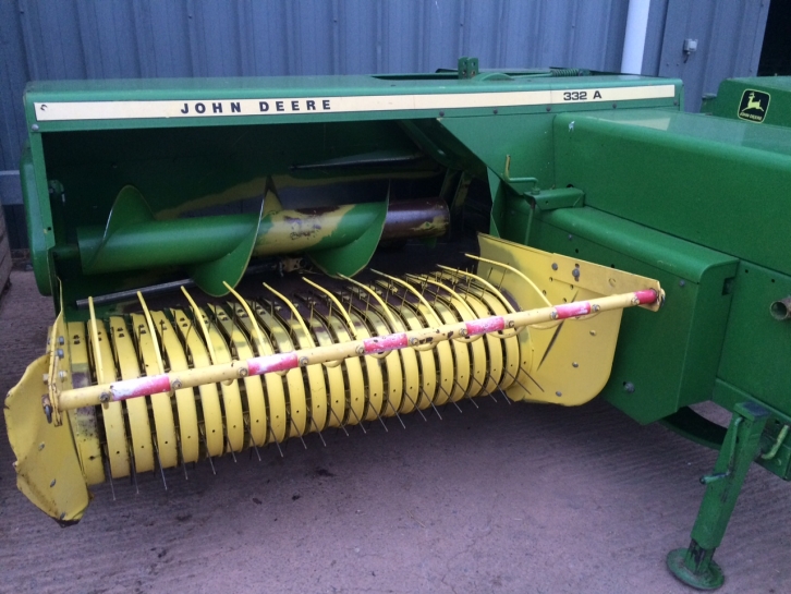 John Deere 332A conventional baler