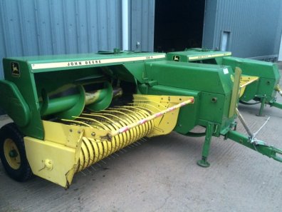 John Deere 332A conventional baler