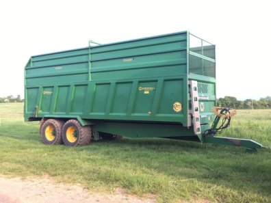 Marshall 16 Ton silage trailer