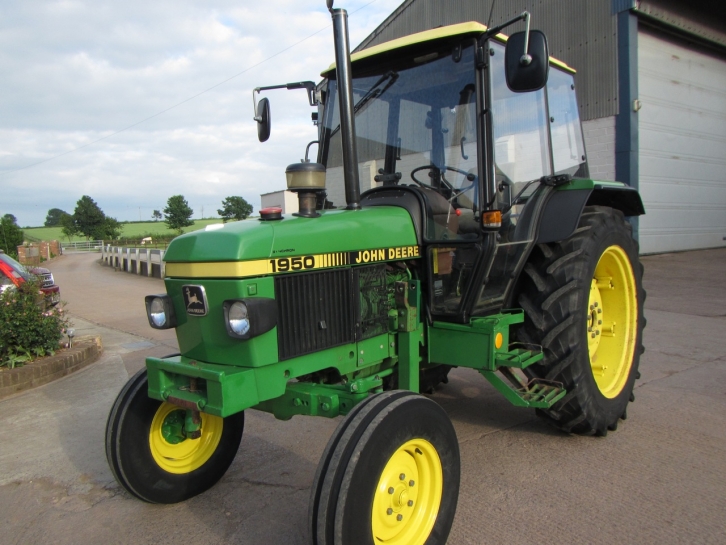 John Deere 1950