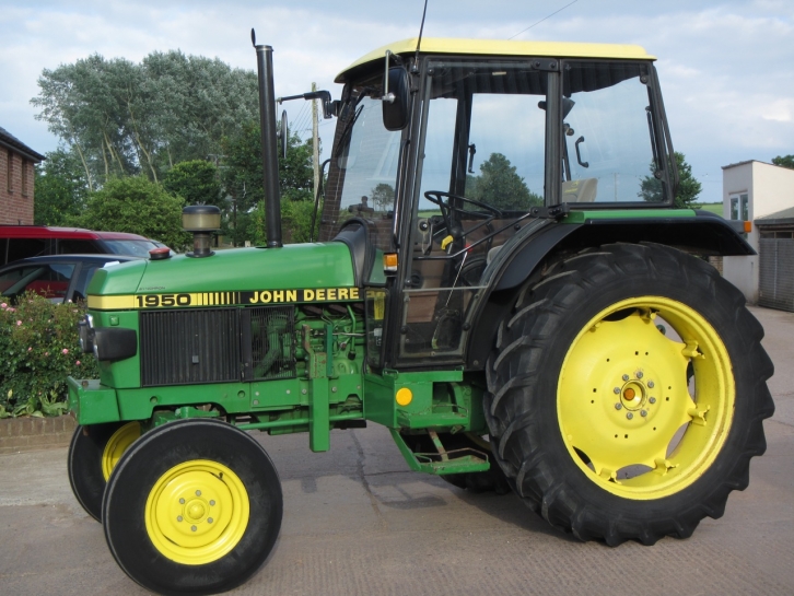 John Deere 1950