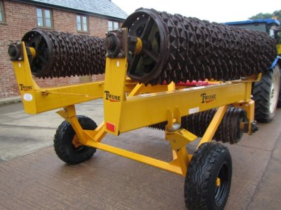 Twose hydraulic folding Cambridge rollers
