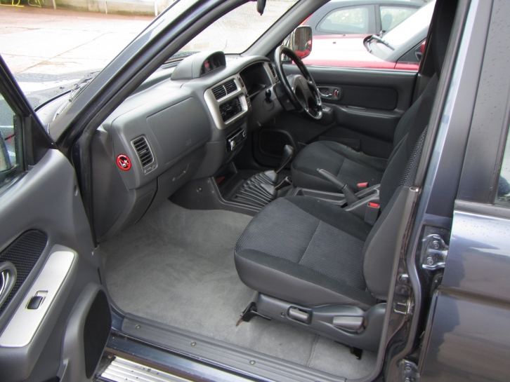 Mitsubishi L200 Trojan double cab pickup