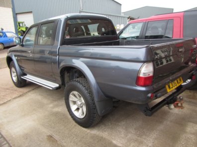 Mitsubishi L200 Trojan double cab pickup