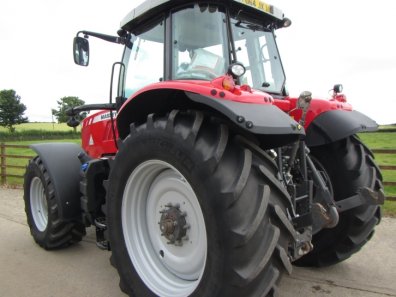 Massey Ferguson 7624 Efficient