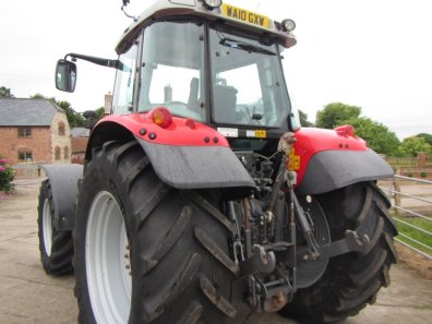 Massey Ferguson 5470