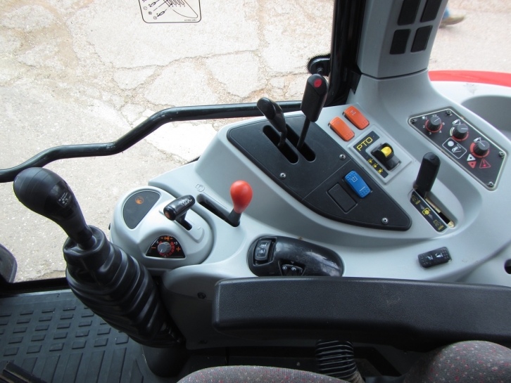 Massey Ferguson 5445