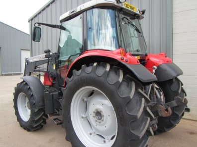 Massey Ferguson 5445