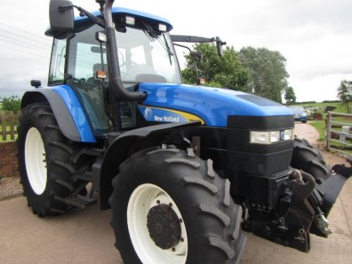 New Holland TM155
