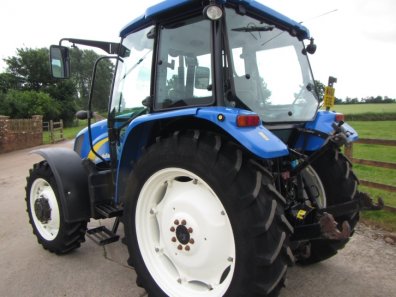 New Holland T5060