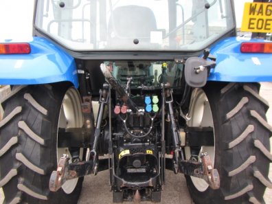 New Holland T5060