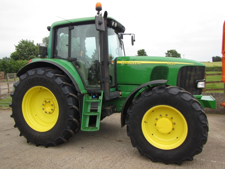John Deere 6620