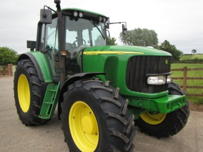 John Deere 6620