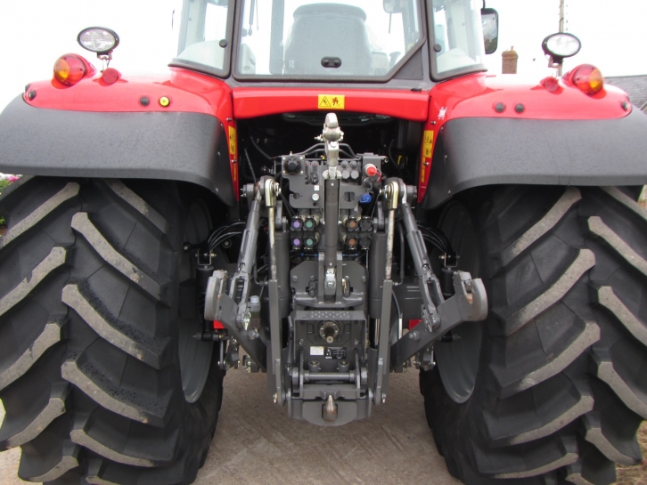 Massey Ferguson 6616 Efficient