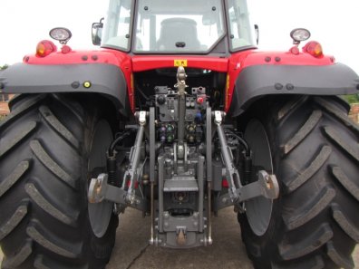 Massey Ferguson 7624 Efficient