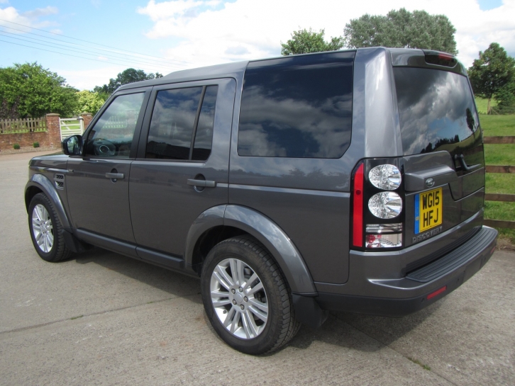 Land Rover Discovery Commercial XS SDV6