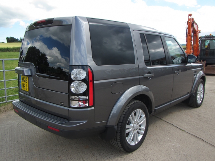 Land Rover Discovery Commercial XS SDV6