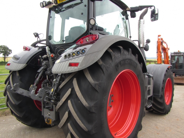Fendt 724 Profi-Plus