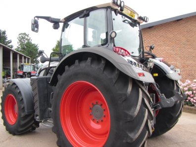 Fendt 724 Profi-Plus