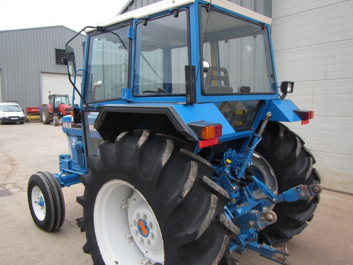 Ford 4610