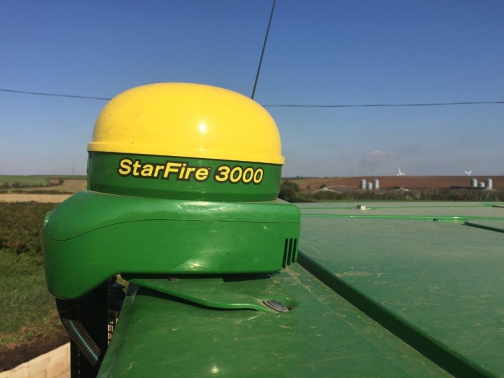 John Deere 5430i sprayer