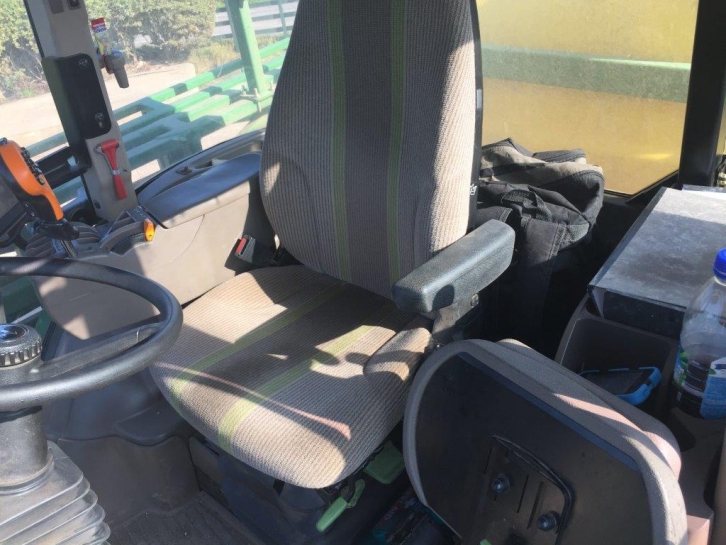 John Deere 5430i sprayer