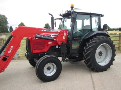 Massey Ferguson 4435