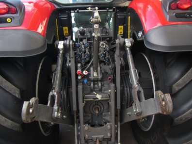 Massey Ferguson 8670