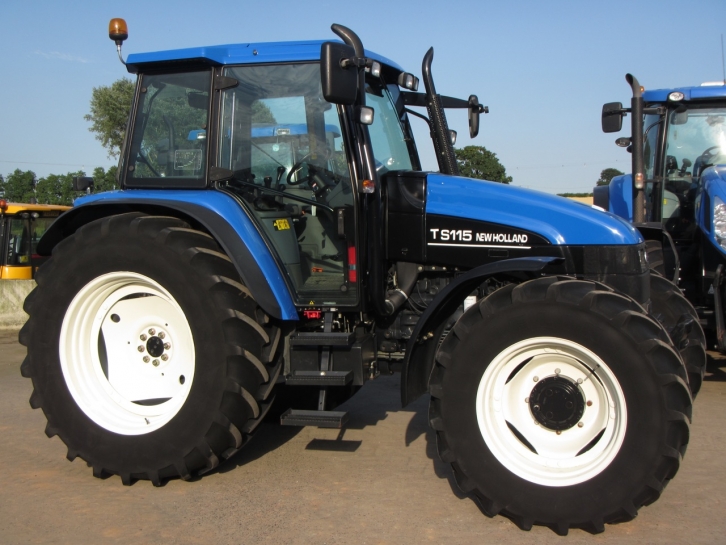 New Holland TS115 SL