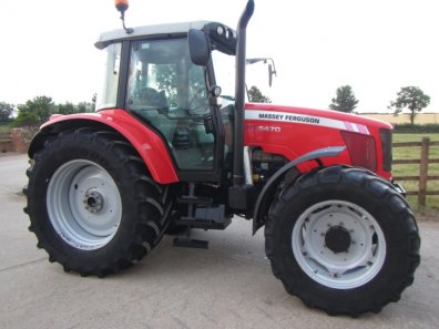 Massey Ferguson 5470