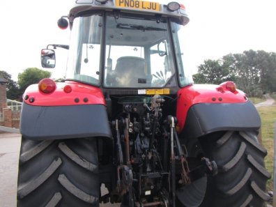 Massey Ferguson 5470