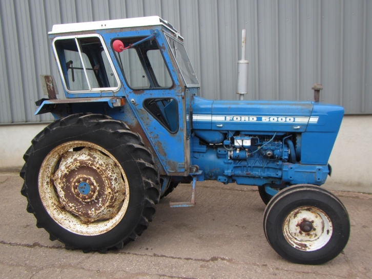 Ford 5000