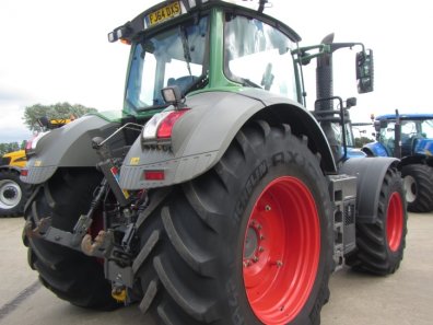 Fendt 828 Profi-Plus