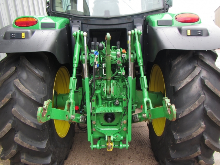 John Deere 6150R