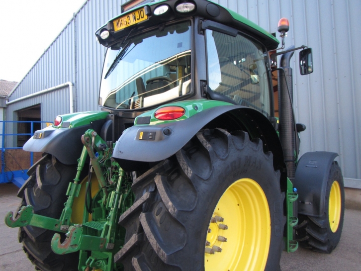 John Deere 6150R
