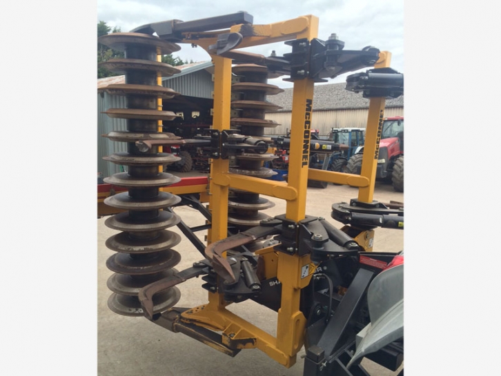 McConnel Shakaerator 5000