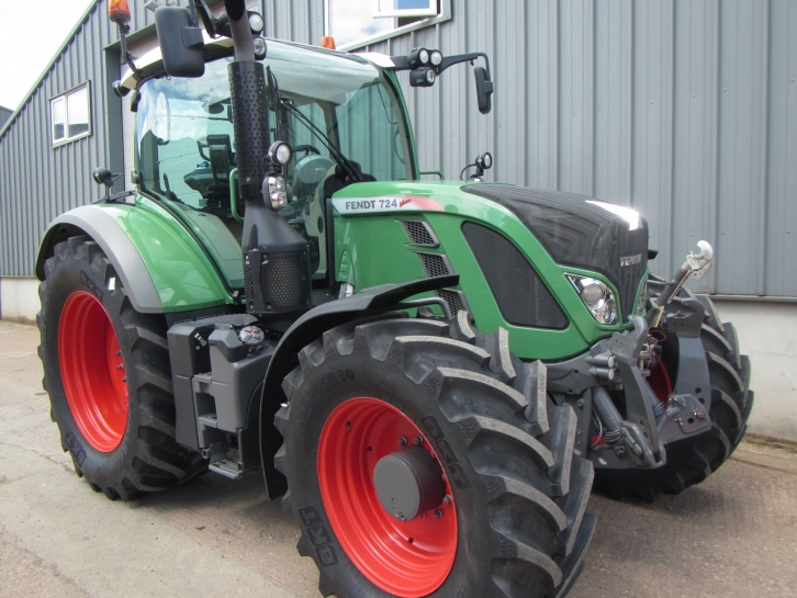 Fendt 724 Profi