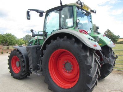 Fendt 724 Profi